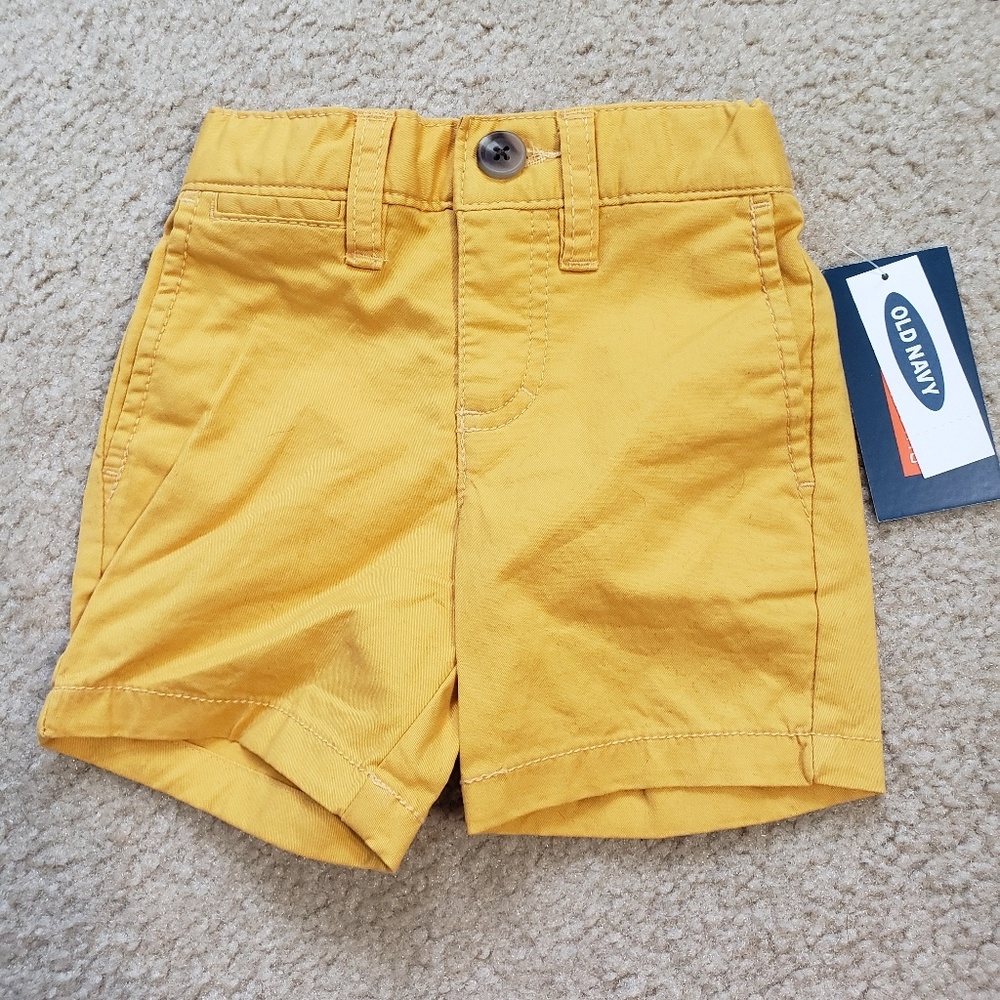 Boys shorts 12-18 months